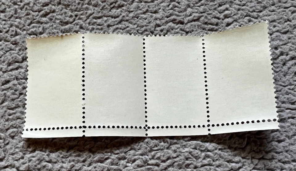 Lou Gehrig New York Yankees 25 Cent Postage Stamps 1989 - QTY 4 - Never Used - Image 2 of 3