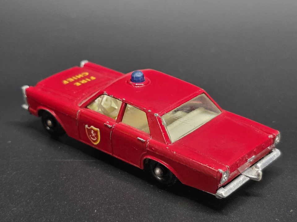 Matchbox Lesney No. 55/59 Ford Galaxie Fire Chief Car - Image 3 of 4