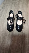 CAPEZIO GIRLS PATENT FLAT TAP SHOES FROM A SMOKE FREE AND PET FREE HOME11M E1 65
