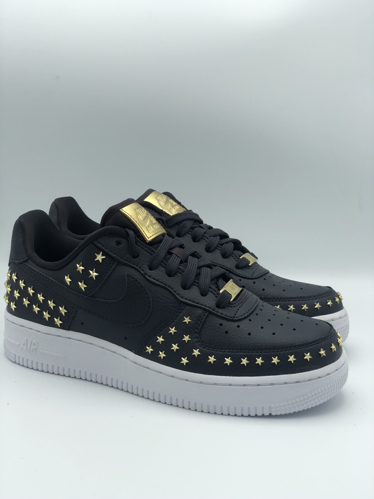 nike air force 1 07 trainers oil grey white star stud