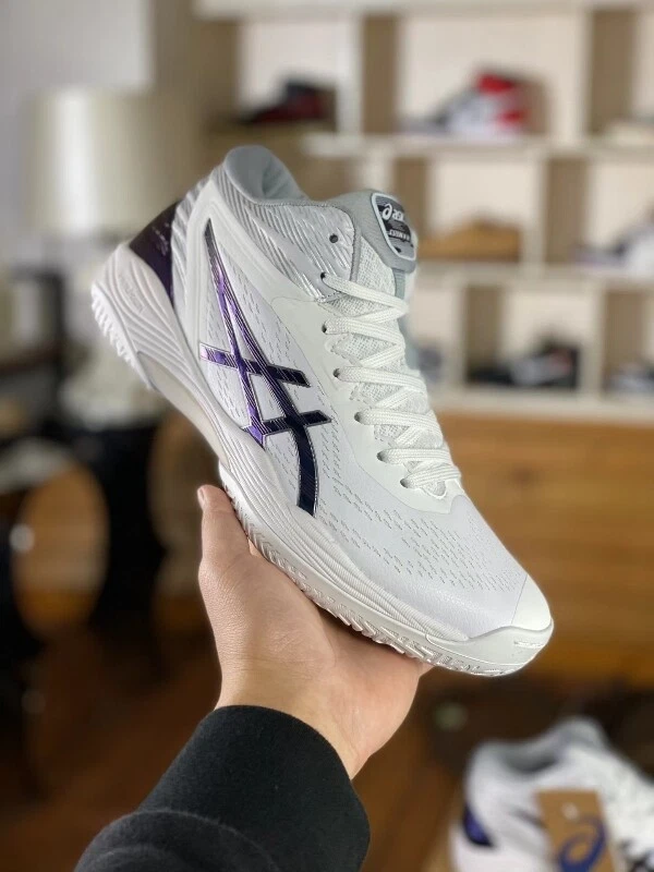 Non slip best sale shoes asics