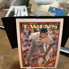  264 Les Stalker  Twins 1988 Topps Baseball Sports Trading Card 