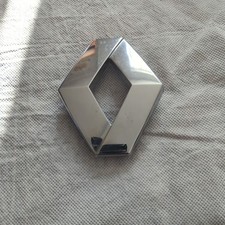 1�GENUINE RENAULT MEGANE/SCENIC MK3 (2009-16)REAR BOOT BADGE EMBLEM 908890016R