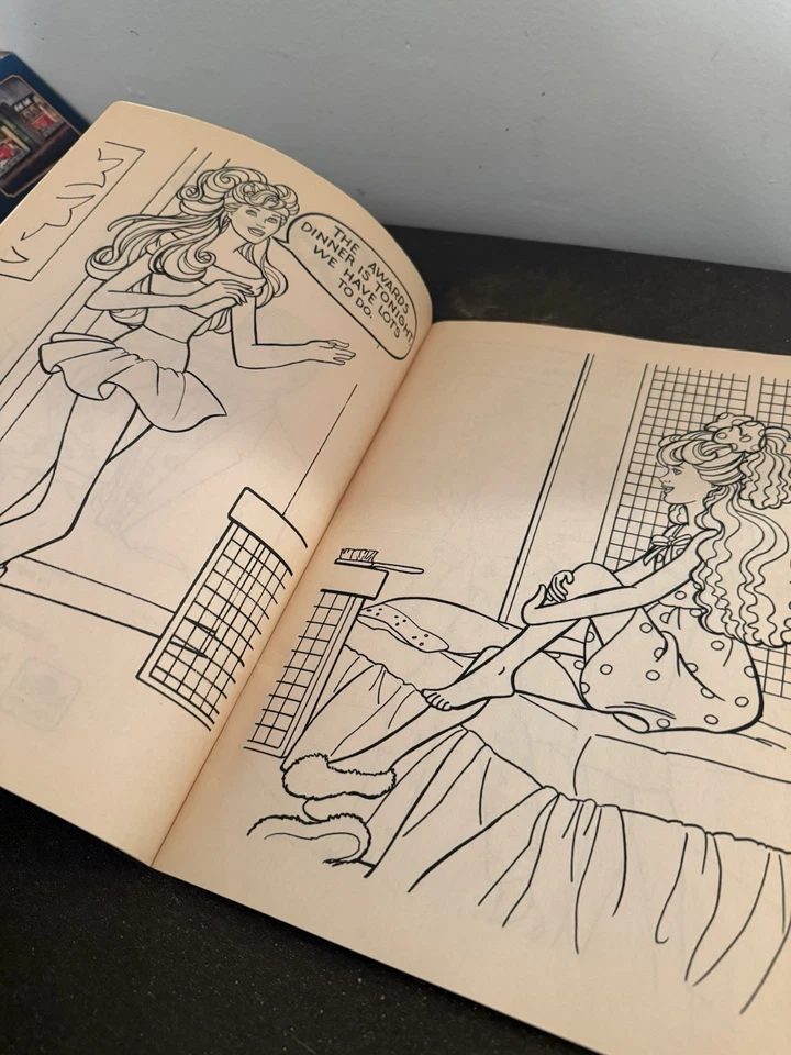 Golden Barbie Coloring Book  1991 Unused VTG - Image 4 of 4