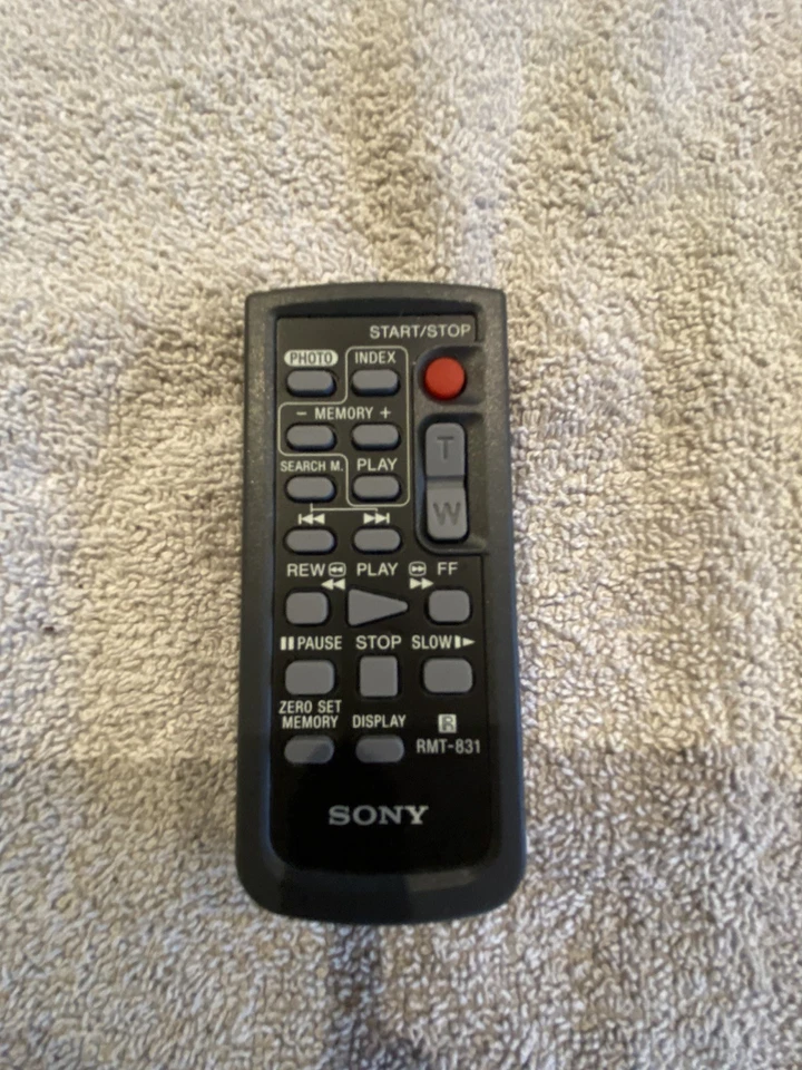 Sony DCR-TRV460E Camcorder Handycam PAL Digital Video Camera Recorder.Works read - Image 3 of 4