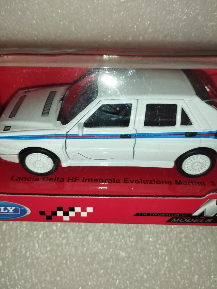 Lancia Delta HF Integrale Evoluzione Martini 5 Welly LEGGI DESCRIZIONE - Immagine 2 di 4