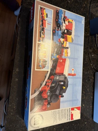 LEGO Trains: Steam Cargo Train Set 7722 - New Sealed Rare Vintage 4.5 V Train