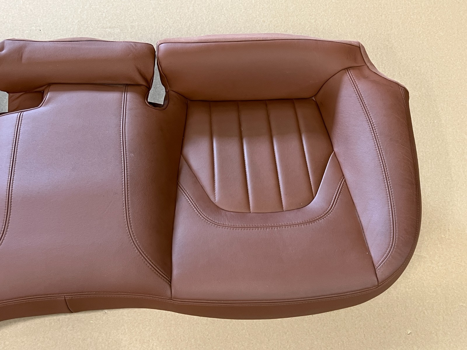 ⭐14-17 MASERATI QUATTROPORTE REAR SEAT LOWER CUSHION  BENCH PAD OEM LOT2638