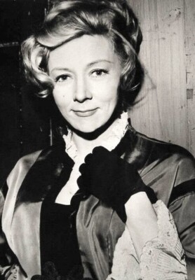GLORIA GRAHAME *2X3 FRIDGE MAGNET* ACTOR ITS A WONDERFUL LIFE CROSSFIRE CA