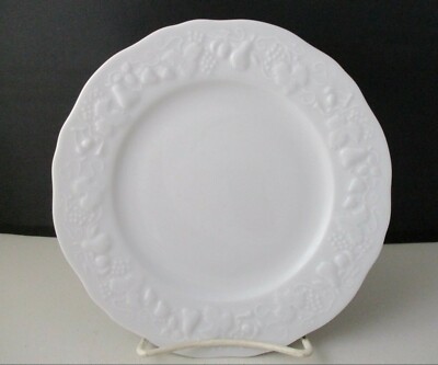 8 3/4" 1405C DESHOULIERES SNOWFLAKE SALAD PLATE 8 3/4" 1405C DESHOULIERES SNOWFLAKE SALAD PLATE