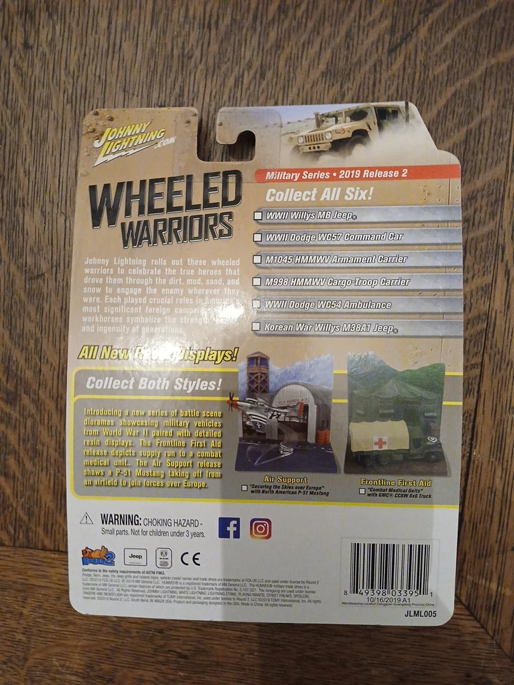 Johnny Lightning Wheeled Warriors M1045 HMMWV Armament Carrier Version A - Image 3 of 3