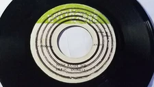 ERROL DUNKLEY - NUH RUSH ME  /REGGAE 45" EARTHQUAKE  LABEL