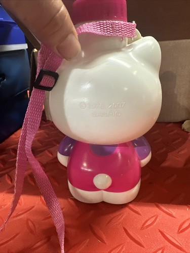 Sanrio Hello Kitty Kids Children Water Bottle Sippy With Strap 2007 - Picture 2 of 5