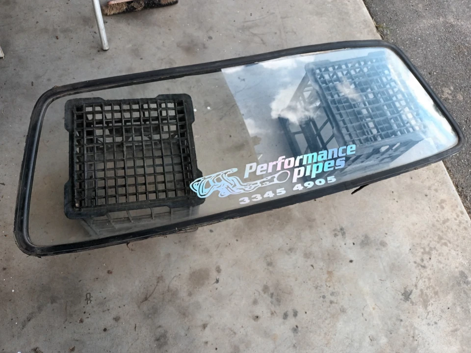 Holden HT , HG Sedan rear Glass Windscreen - image 4 of 4