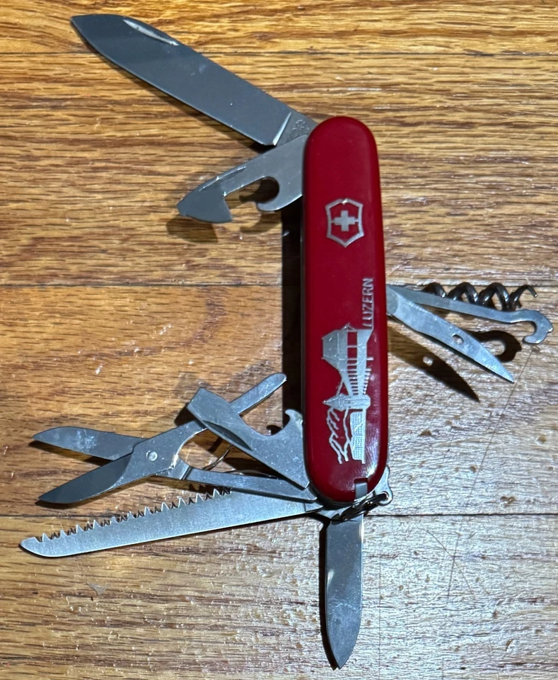 Victorinox Huntsman Luzern - Swiss Army Knife - RARE - Image 2 of 4