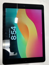 Apple iPad 6th Gen. 32GB, Wi-Fi, 9.7in - Gray / unlocked  Grade B 