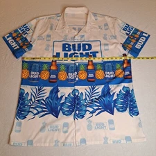 Anheuser -Busch   Bud Light Blue & White Short Sleeve Button Up Shirt Size XL