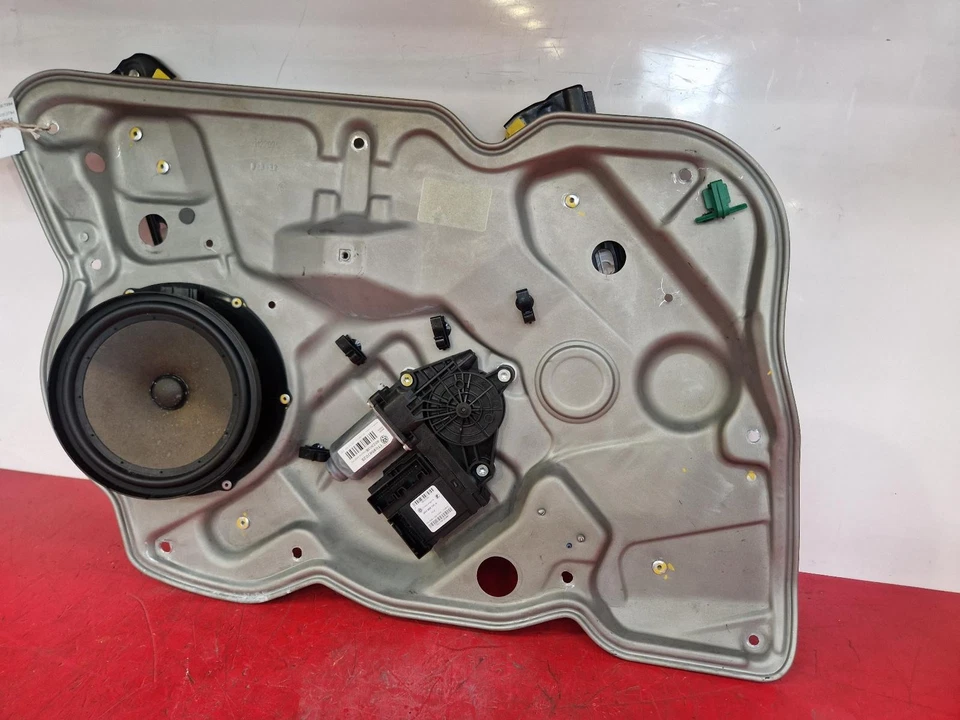 REGULADOR VENTANA SKODA OCTAVIA + MOTOR LADO PASAJERO DELANTERO LH 2012 5 PUERTAS Foto 3 de 4