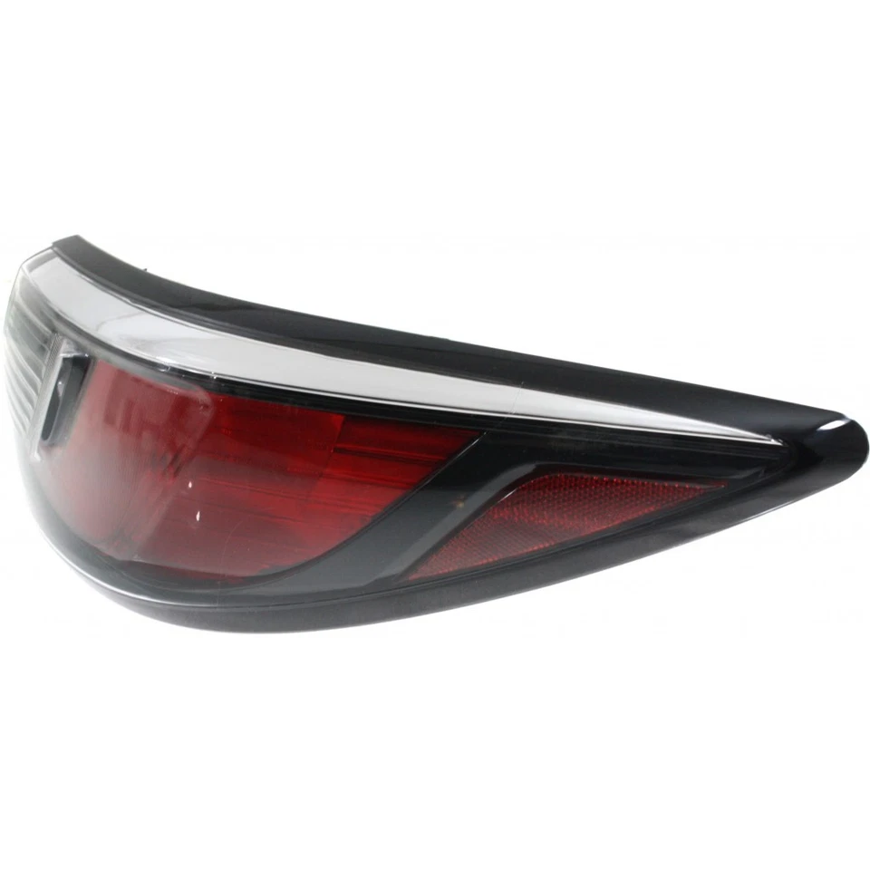 Luz trasera para Toyota Yaris iA 2017 2018 lado del pasajero tipo halógeno DOT Foto 3 de 4