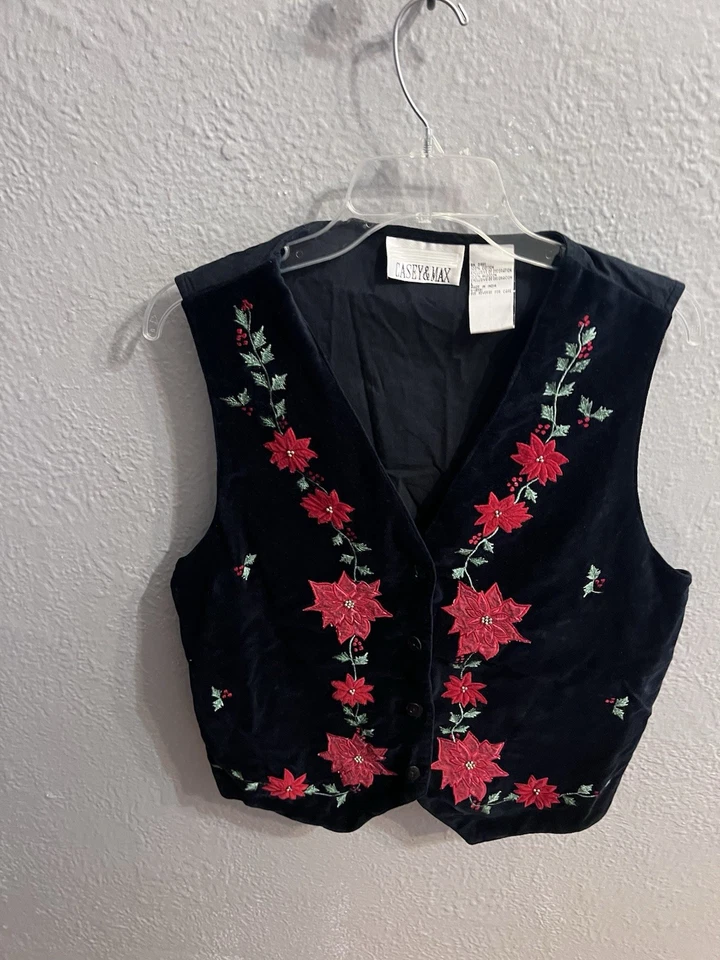 Chaleco de Navidad Casey & Max Vintage Rojo Negro Terciopelo Poinsetta Mujer Foto 2 de 4