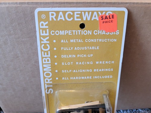 Vintage 1970's Strombecker Raceways Competition Chassis kit NOS Carded 1/32 - Picture 2 of 6