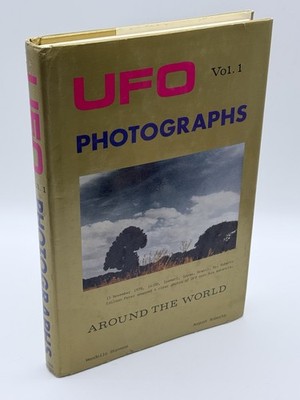 UFO Photographs Around the World by Wendelle C Stevens Vol. 1 First Edition 1985