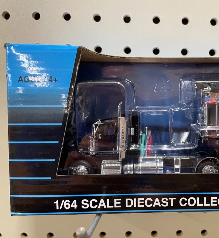 1/64 DCP Black/Chm Kenworth T800 38" Sleeper TRUCK ONLY - Image 2 of 4