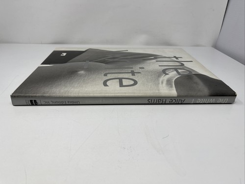 The White T Coffee Table Book Fashion Alice Harris Giorgio Armani Gay Interest - Picture 4 of 12