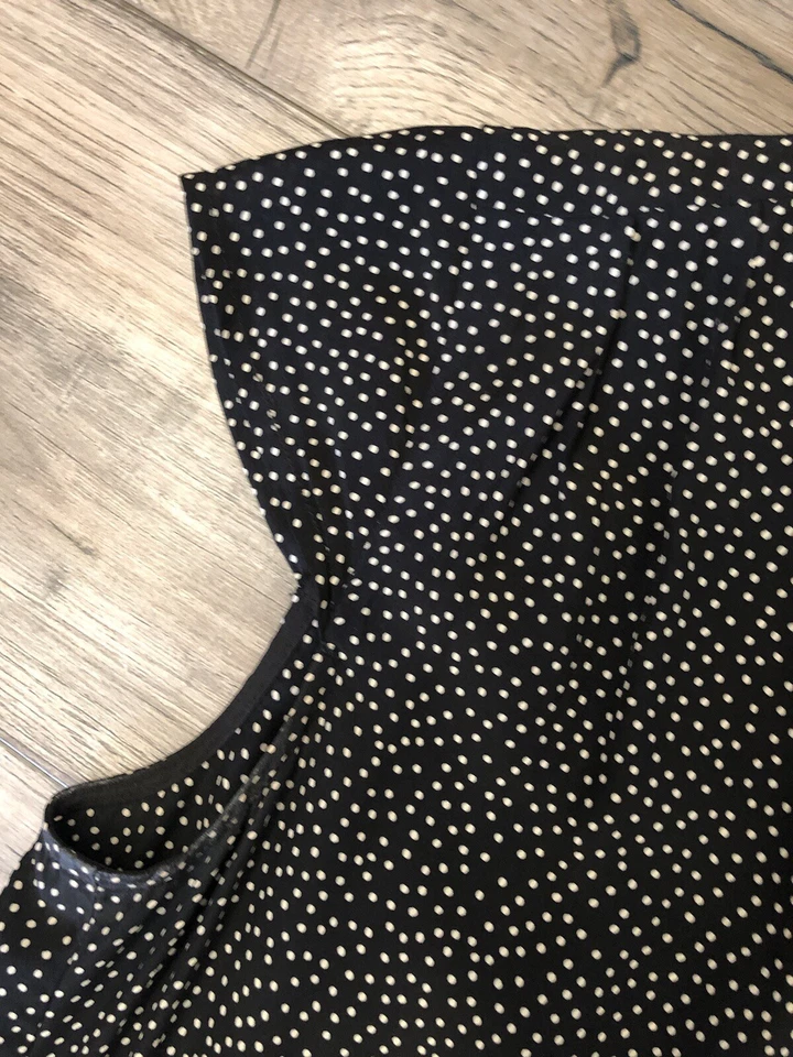 J. Crew 100% Silk Womens V-Neck Cap Sleeve Black Polka Dot Jumpsuit Sz 6 Pockets - Image 3 of 4