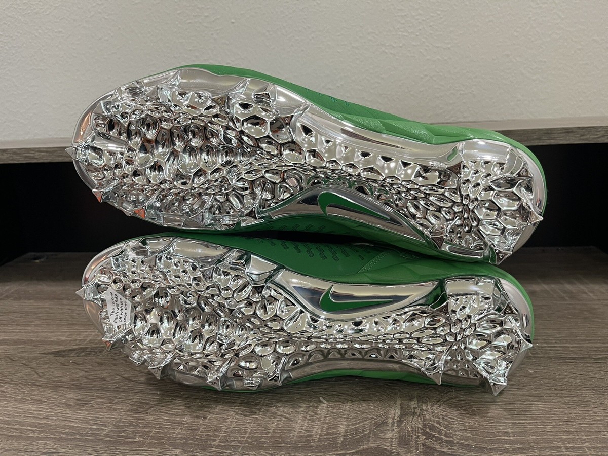 Nike Alpha Menace Pro 2 Mid Oregon Ducks PE Football Cleats 