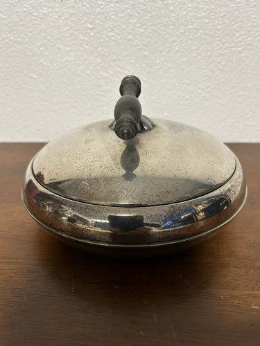 Cresent Silver Plated Dish with Divided Glass Insert Wood Handle - Picture 4 of 10