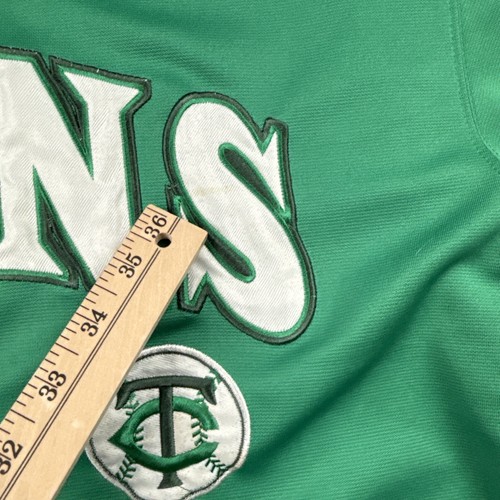Minnesota Twins St. Patrick's Day Jersey Men’s Size XL Green - Picture 7 of 8