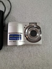 Olympus FE-180 6.0MP CCP Digital Camera - Silver Large 2.5" LCD 3X Optical Zoom