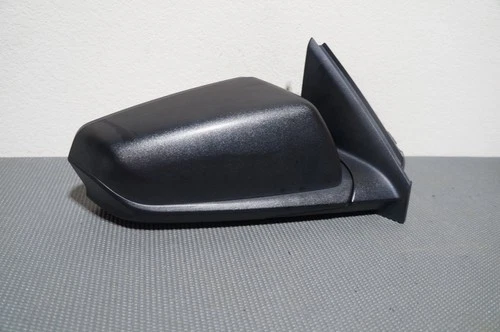 2018-2022 CHEVROLET EQUINOX OEM PASSENGER SIDE POWER SIDE MIRROR BASE BLACK