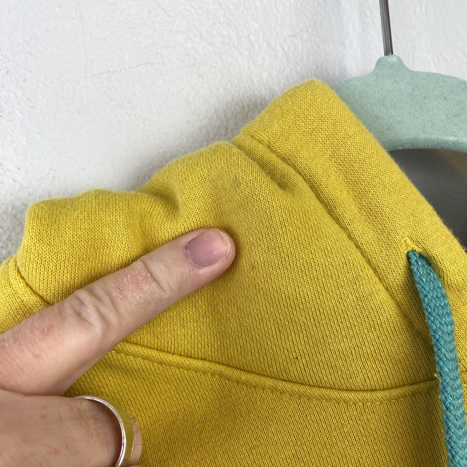 Nike Hoodie Mens Large DR9782-709 Pullover Graphic Greetings From Sun Design thumbnail 4