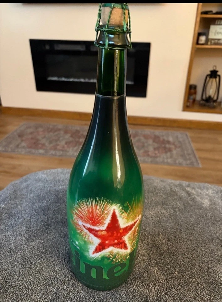 Большая пустая стеклянная бутылка Heineken 1,5 л 1 кварта 18 унций Шампанское Magnum с пробкой - Изображение 2 из 4