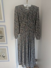 Dôen Charleston Dress in Hardwick Garden Floral Size M Never Worn