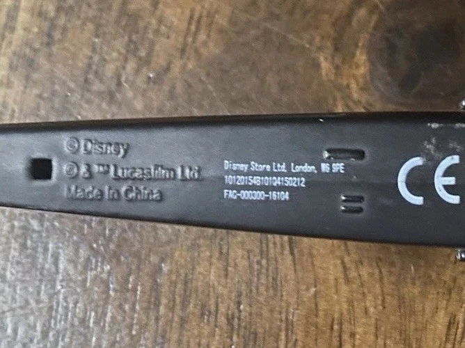 Juguete coleccionable Titanio Disney Poe Damerons X Wing Fighter El Despertar de la Fuerza  Foto 3 de 4