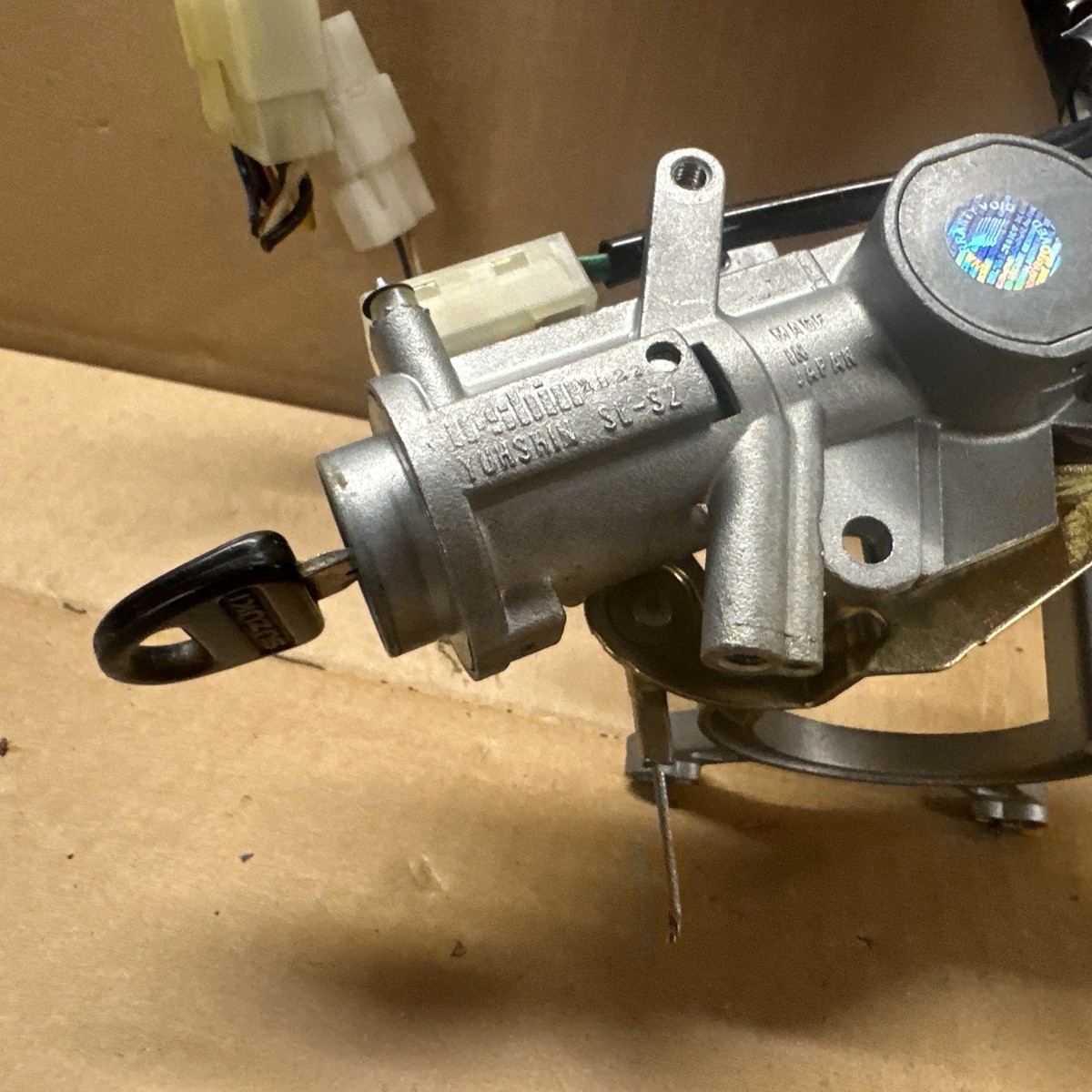 s-1 9/8,9/13,9/22,9/27,9/29チェキ予約 89-95 SUZUKI SIDEKICK IGNITION SWITCH W/KEY DOOR LOCK OEM
