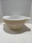 Vintage Pyrex Sandalwood 1 1/2 Qt Cinderella Mixing Bowl 442 Tan Ivy Leaves