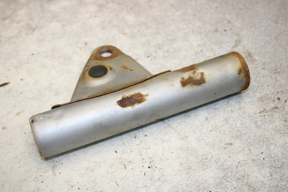 1970 Kawasaki GA3 Street Scrambler правый кронштейн фары G3TR R6-4097.VJ - Изображение 3 из 4