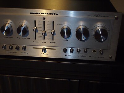 Marantz 3250 legendärer Vorverstärker, sehr guter sammelwürdiger Zustand