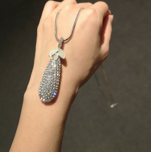 Fashion Jewellery Full Cubic Leaf Pendant Long Chain Necklace Gift Choice - Picture 4 of 4