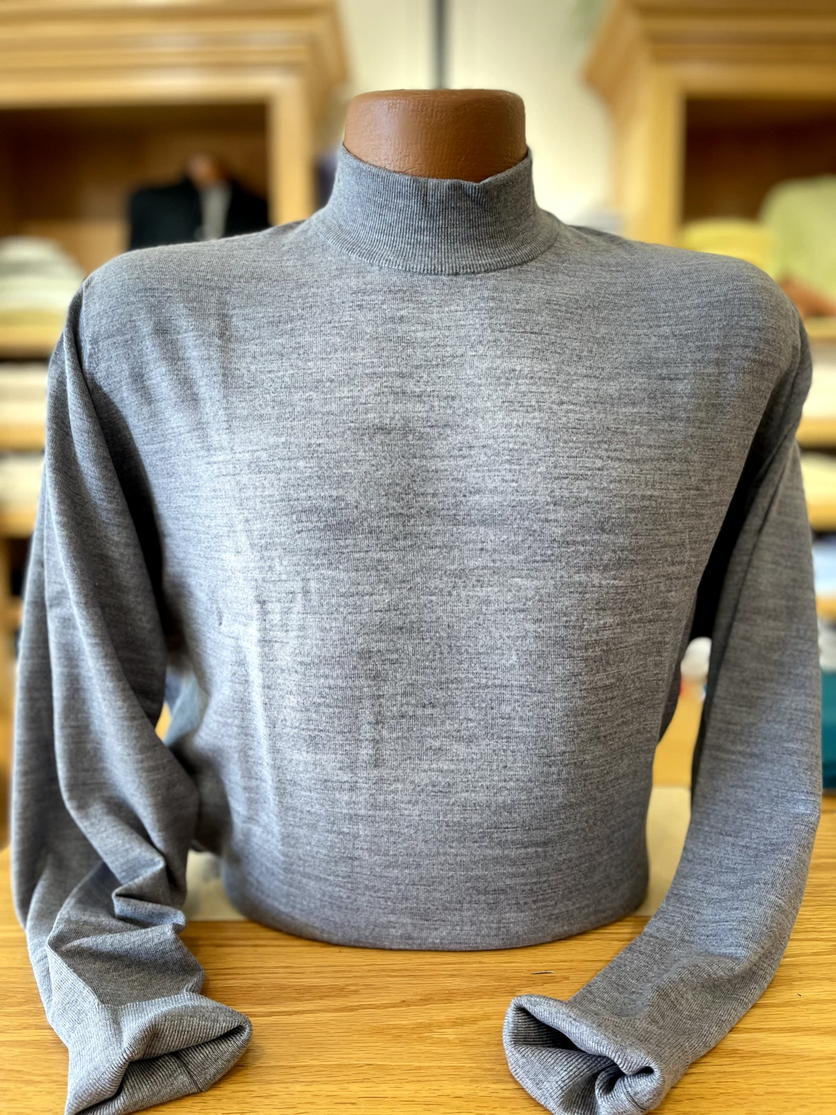 John Smedley -Made in England- Mockneck light wool swaeter - melange gray