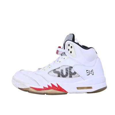 シュプリーム×Air Jordan 5 Retro White Supreme X Jordan 5 Retro 'White' - Air Jordan - 824371 101