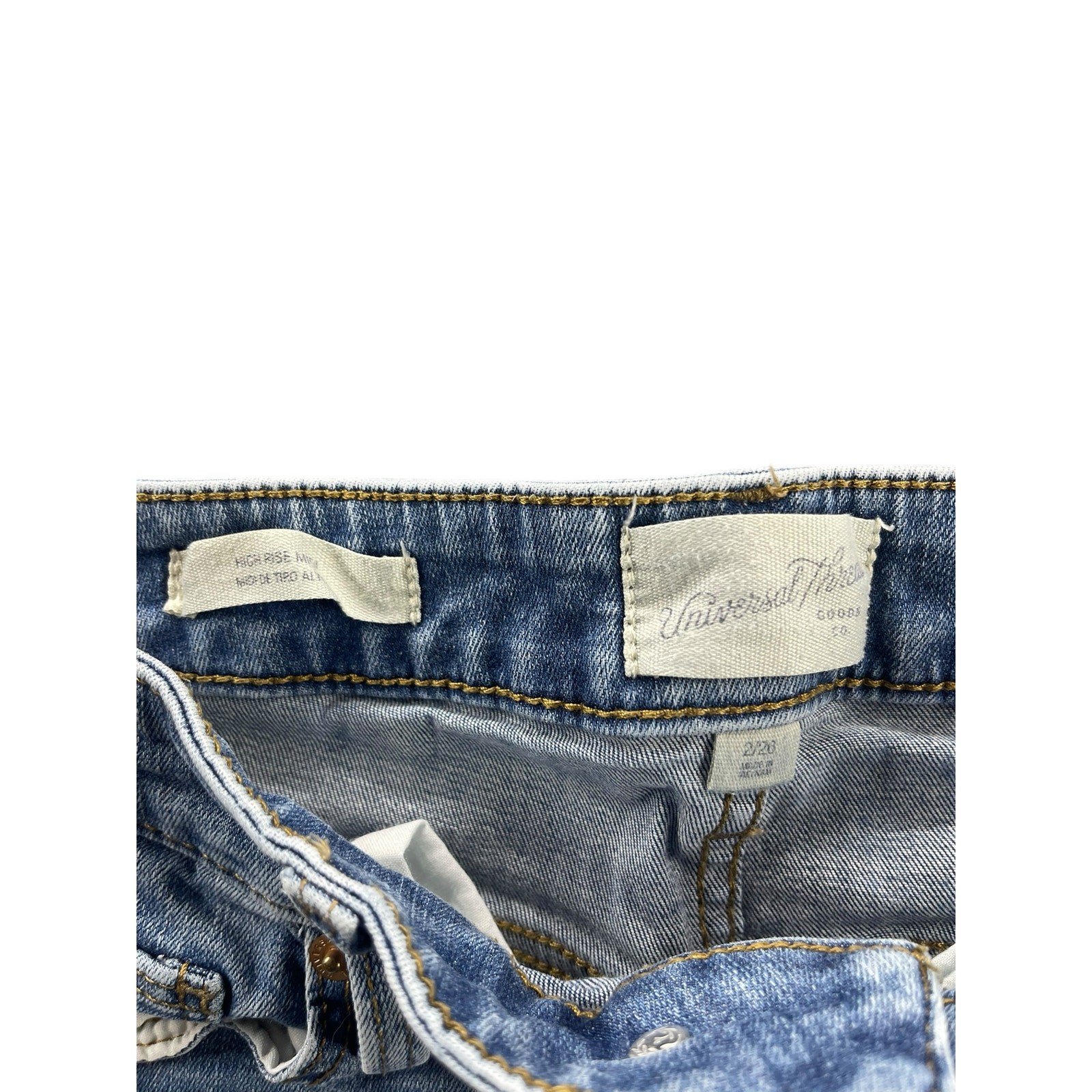 Universal Threads Medium Wash Blue Distressed Den… - image 6