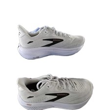Women  s Brooks Ghost 18 - Size 8 - White/Black/Rose Gold - New in Box 