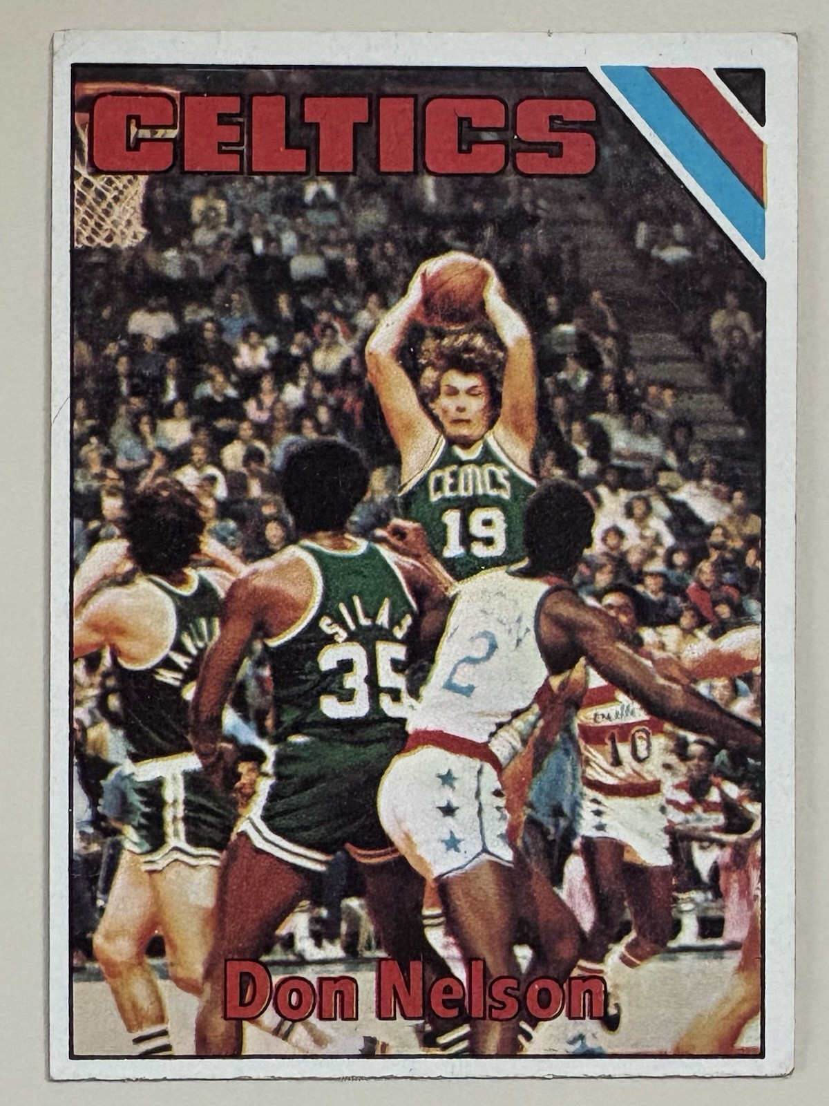 Don Nelson #44 (Basketball Cards 1975 Topps) — is it worth grading?