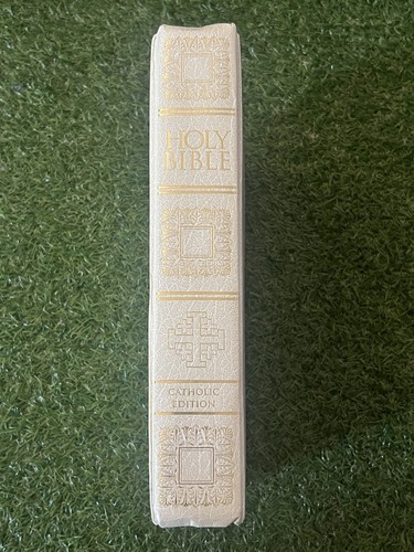 The Holy Bible Revised Standard Version Catholic Edition Old/New Testaments Rare - Picture 2 of 5