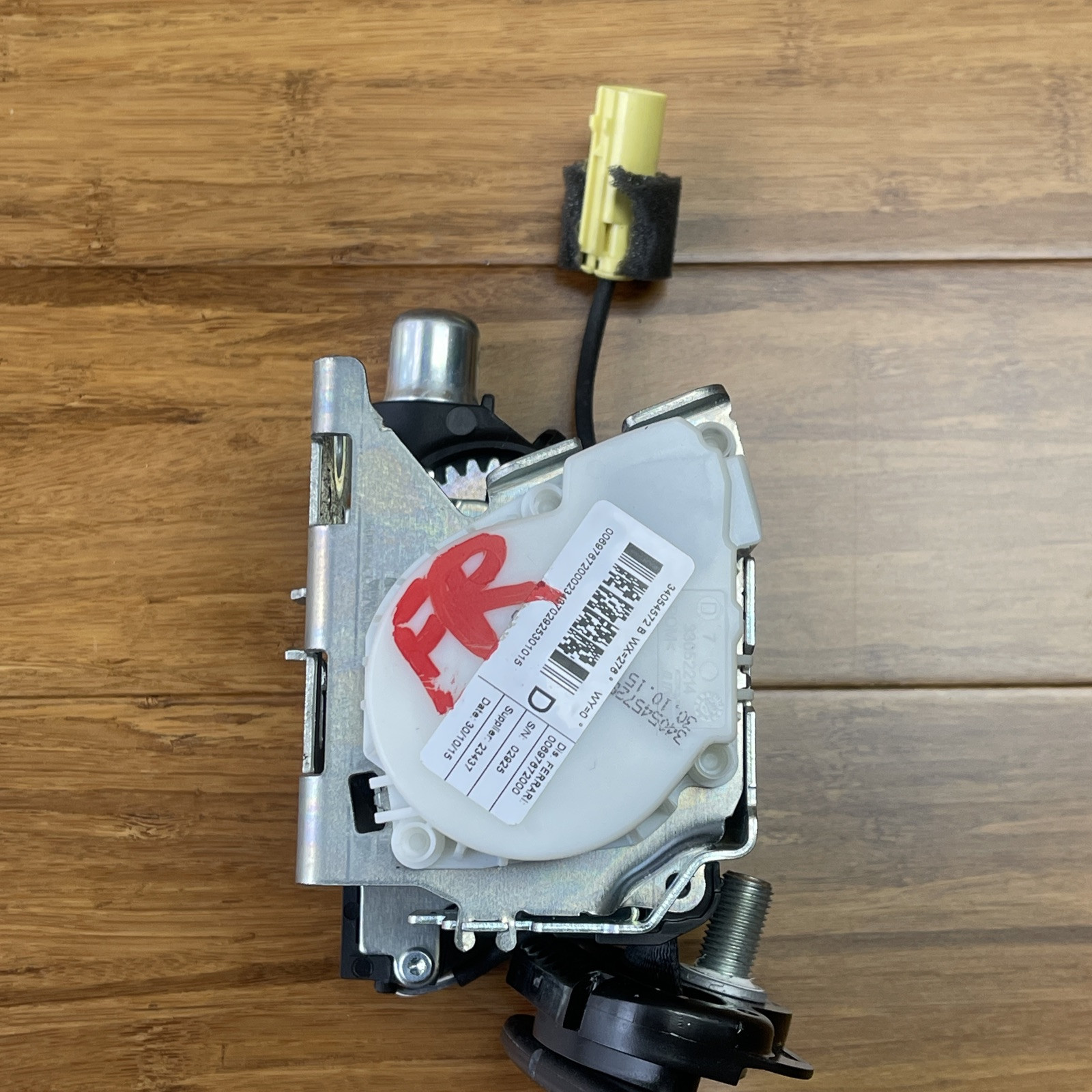 Ferrari California 2012-2018 FRONT+RIGHT Seat belt